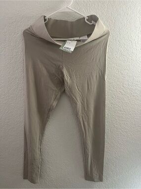 H&M Neutral Beige Leggings